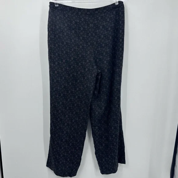 Tommy Bahama Silk 2 Piece Outfit Black Gray V Neck Sleeveless Top Pants - Picture 8 of 10